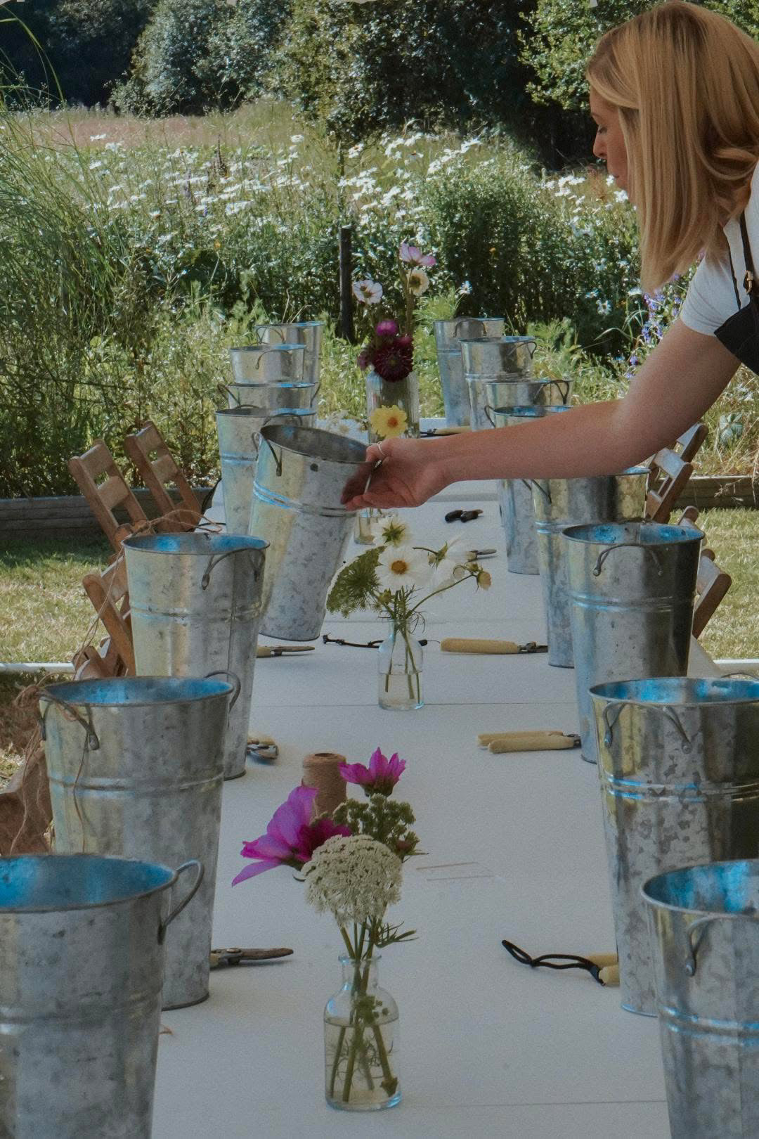 🌸 FLOWER PICKING & BOUQUET WORKSHOP 💐